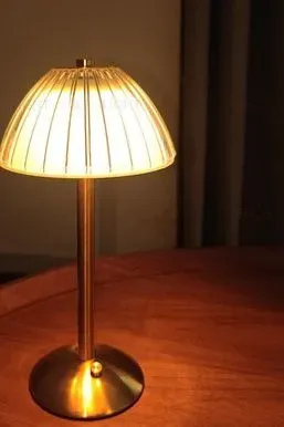 Настольная лампа AMERICA N1625