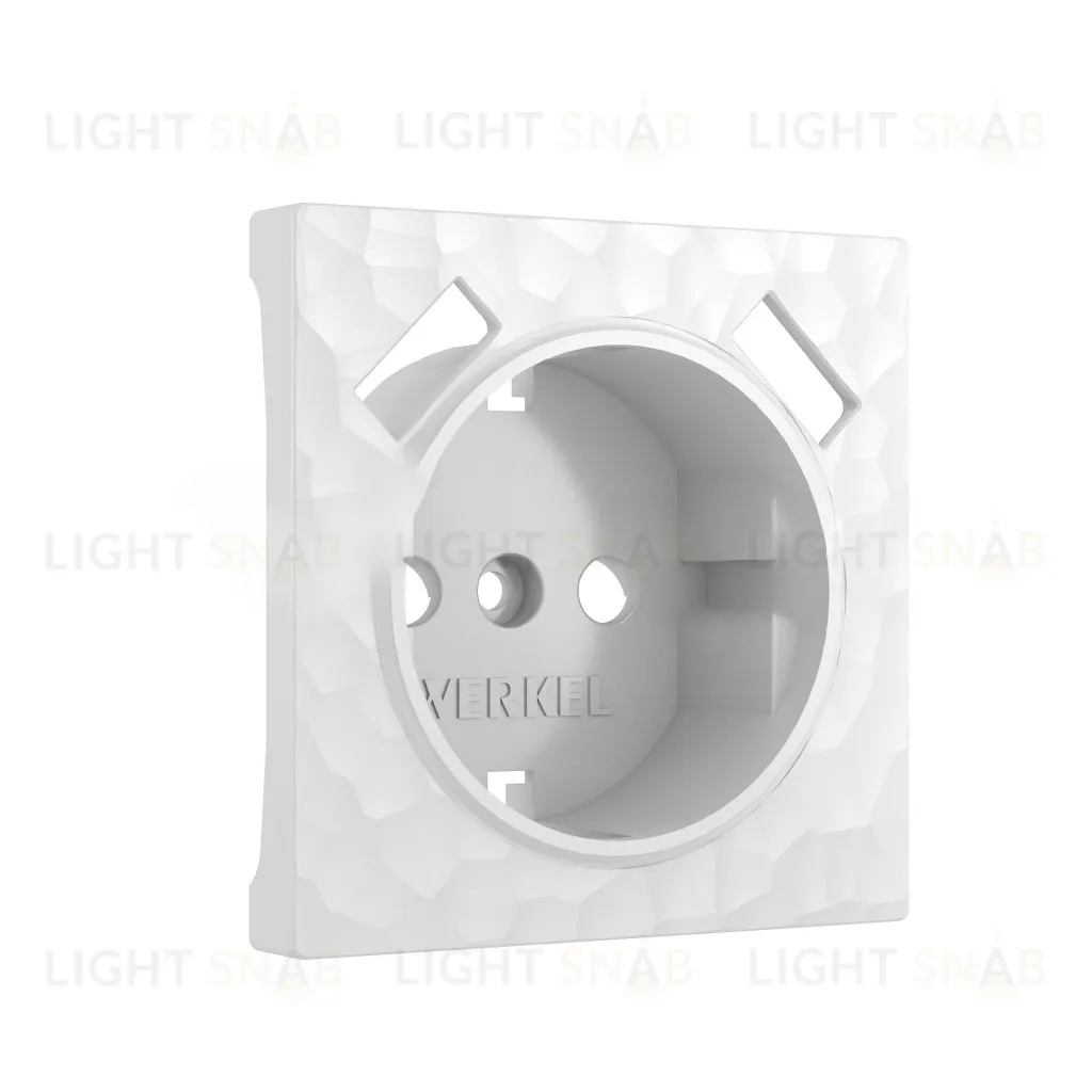 Розетка с заземлением шторками и USBх2 Werkel Hammer 16A/250В, винтовой зажим, белый a051141+Накладка Werkel для розетки USB белый hammer a051141 + a052037