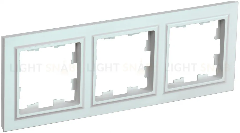 Рамка тройная IEK Brite жемчужный BR-M32-K36 BR-M32-K36