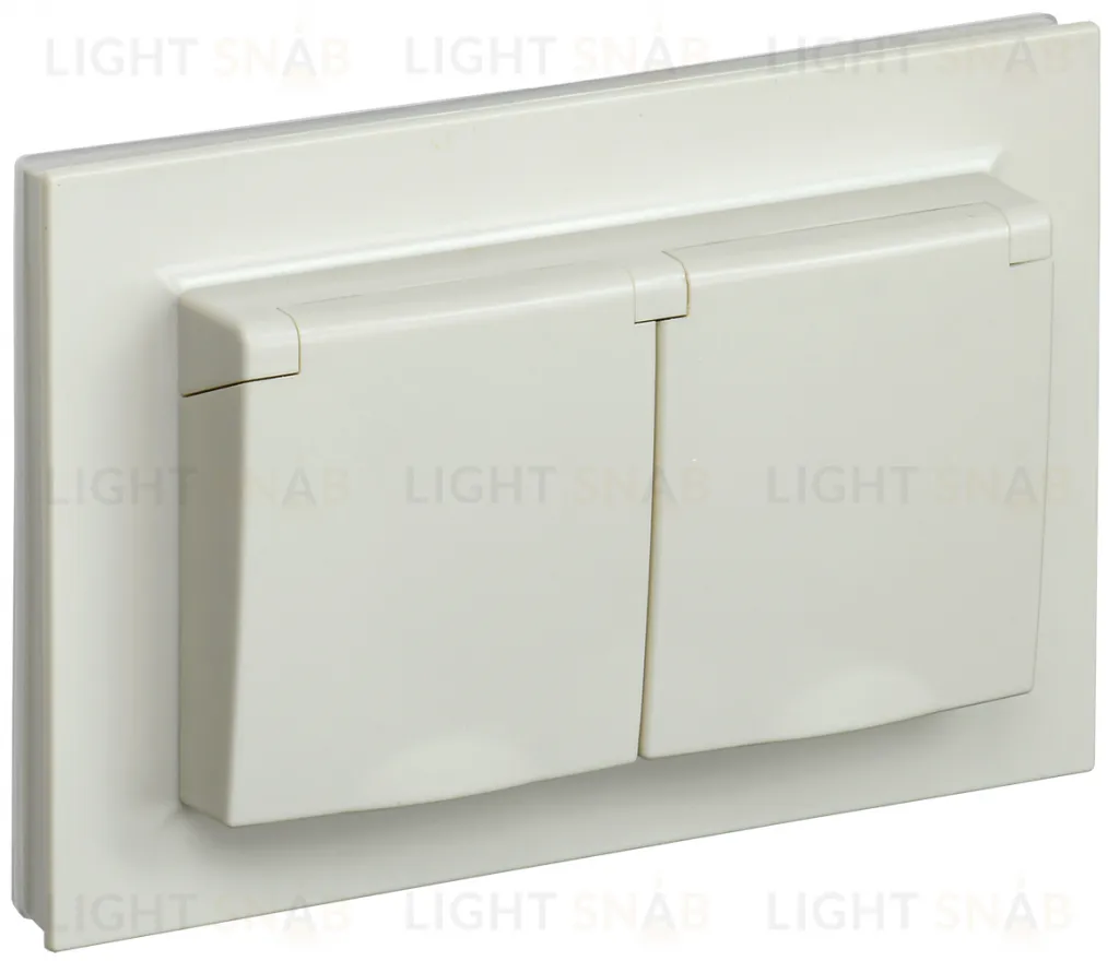 Розетка двойная с заземлением со шторками и крышкой в сборе с рамкой IP44 IEK Brite, 16A/250В, бежевый BR-R26-16-44-K10-F BR-R26-16-44-K10-F