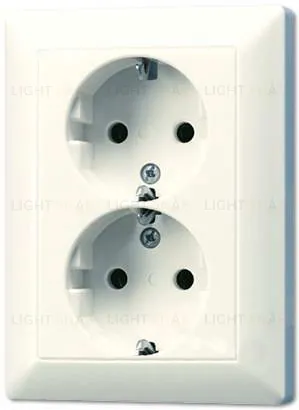 Розетка двойная с заземлением литая Jung, слоновая кость AS5020U AS5020U