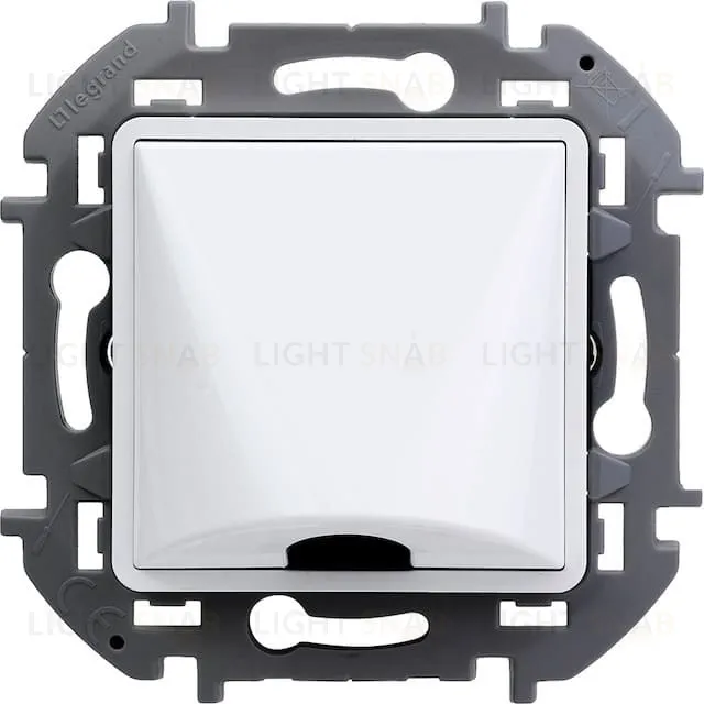 Вывод кабеля с зажимом для крепления Daccord (Legrand) INSPIRIA белый 673890 673890