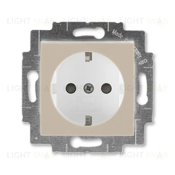 Розетка с заземлением со шторками, безвинтовой зажим ABB Levit, кофе макиато-белый 2CHH203457A6018 2CHH203457A6018