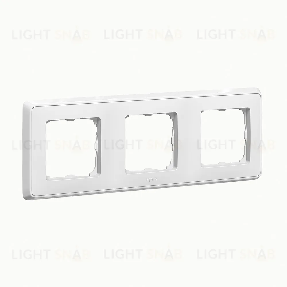 Рамка тройная Legrand Cariva белый 773653 773653
