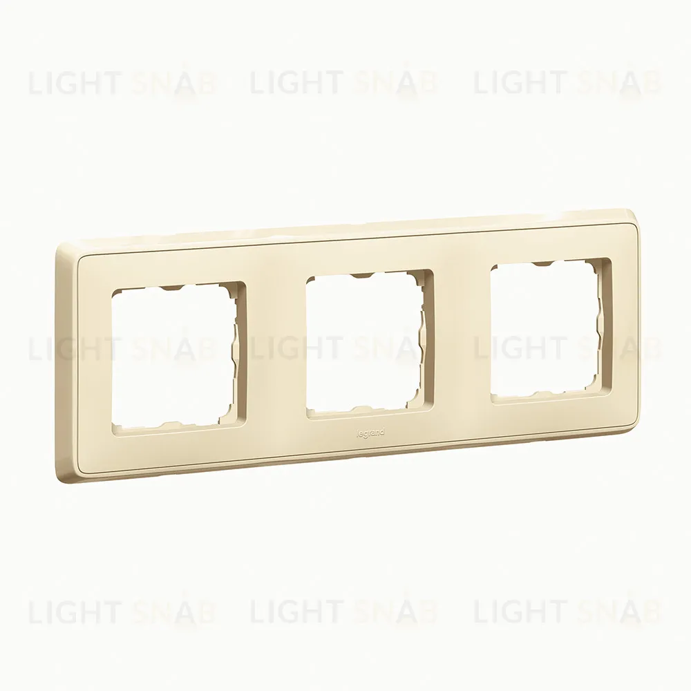 Рамка тройная Legrand Cariva слоновая кость 773753 773753