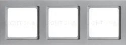Рамка тройная Berker Q.3 алюминий с эффектом бархата 10136094 10136094