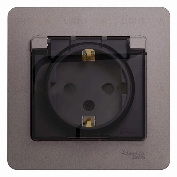 Розетка с рамкой с заземлением со шторками и откидной крышкой Schneider Electric Glossa, IP44 винтовые зажимы 16А/250В, платина GSL001248 GSL001248