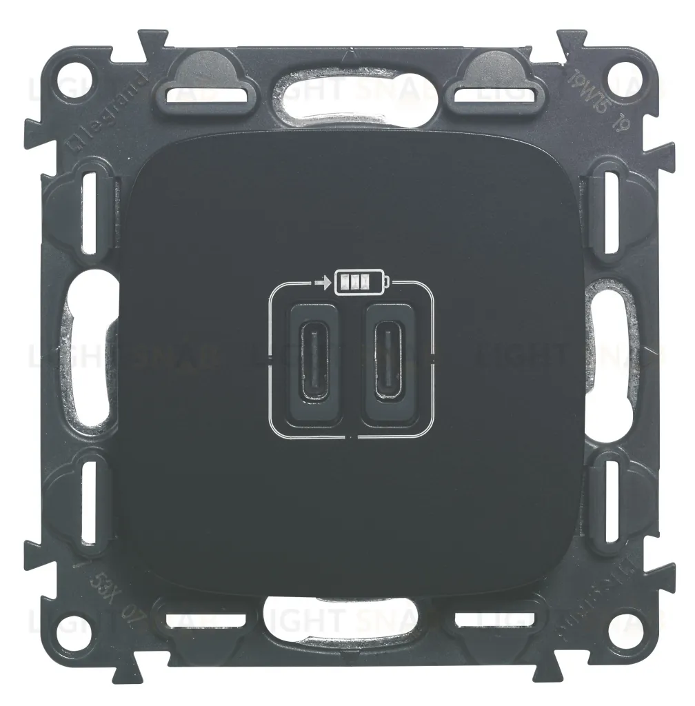 Розетка USB двойная для зарядки тип С+С 240В/5В 3000мА Legrand Valena Allure, матовый черный 755348 755348