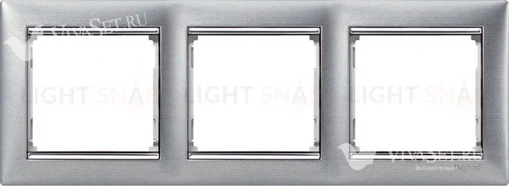Рамка тройная Legrand Valena матовый алюминий 770333 770333