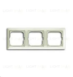 Рамка трехместная ABB Basic 55, цвет шале-белый 2CKA001725A1513 2CKA001725A1513