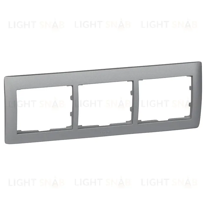 Рамка тройная для горизонтального монтажа Legrand Galea Life алюминий 771303 771303