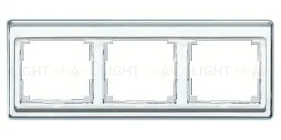 Рамка тройная для горизонтального монтажа Jung SL 500, стекло серебро sl5830si sl5830si