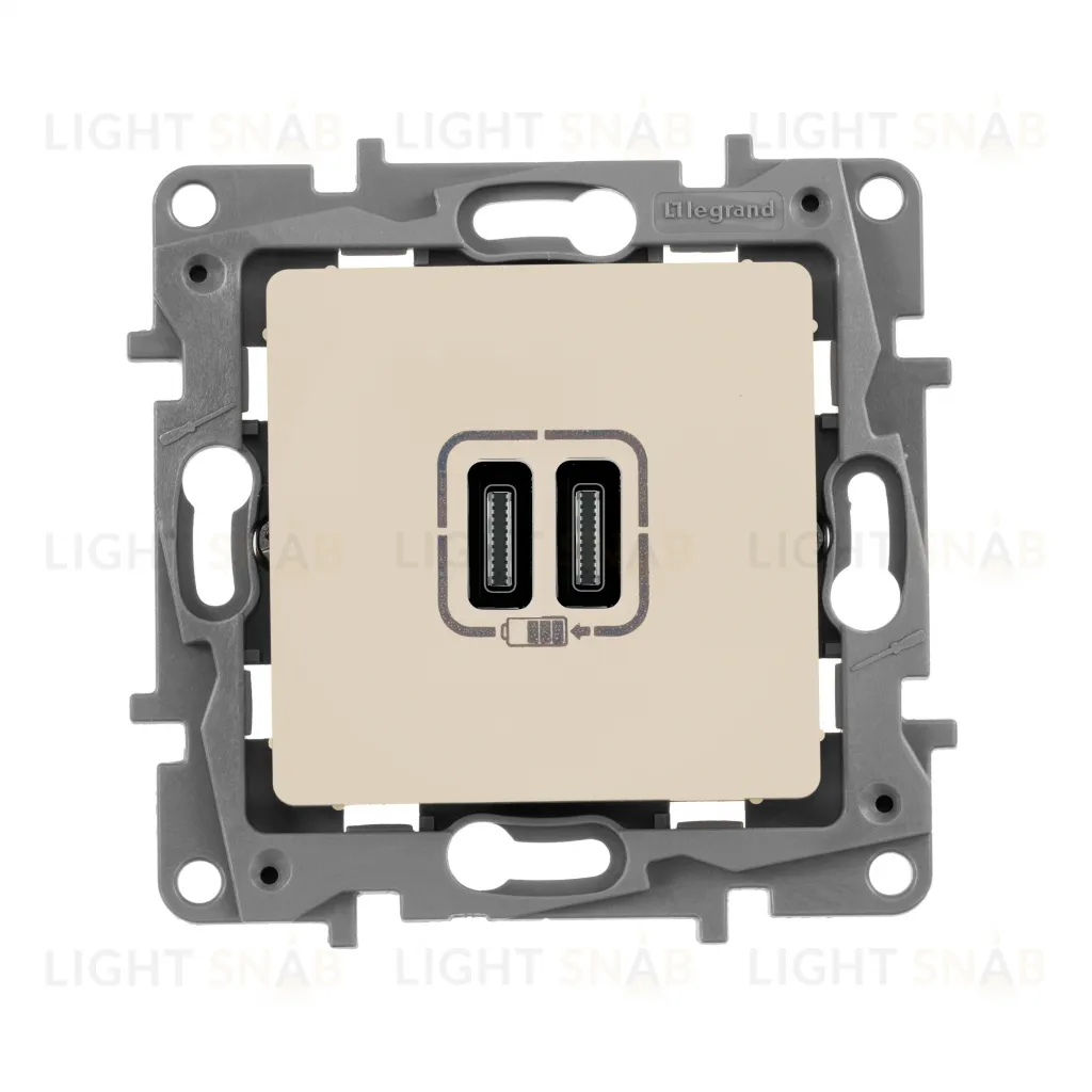 Розетка USB двойная для зарядки 3.0А тип-C+C 5V/3000мА Legrand Etika белый 672235 672235