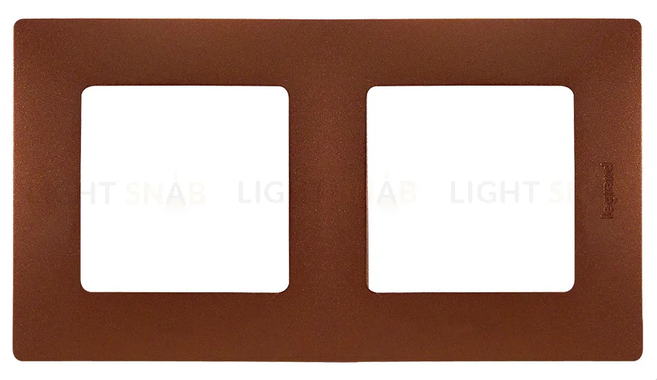 Двухместная рамка Legrand Etika какао 672572 672572