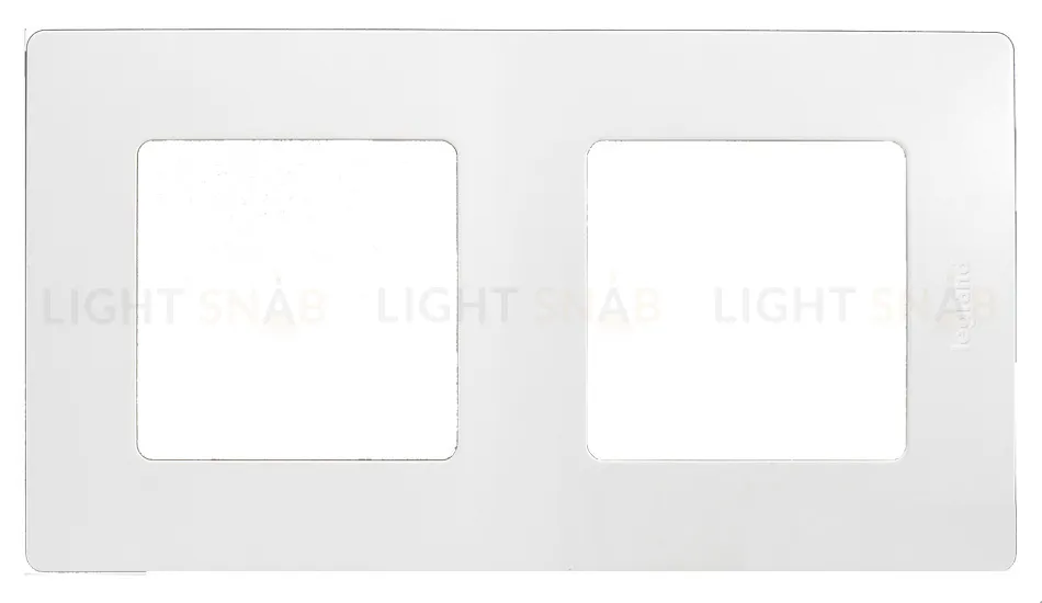 Двухместная рамка Legrand Etika белая 672502 672502