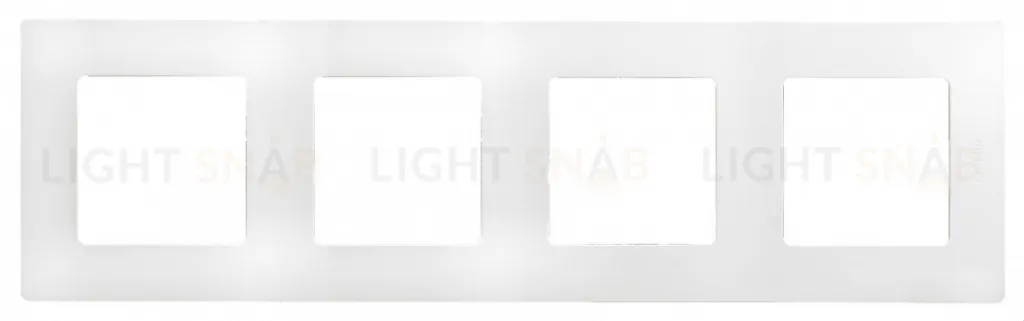 Четырехместная рамка Legrand Etika белая 672504 672504
