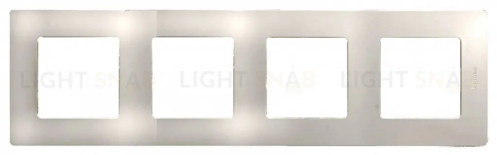 Четырехместная рамка Legrand Etika слоновая кость 672514 672514
