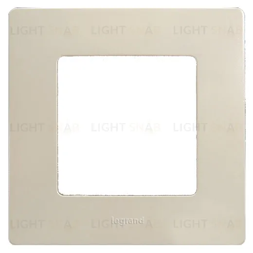 Одноместная рамка Legrand Etika слоновая кость 672511 672511