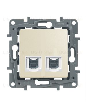 Розетка компьютерная Legrand Etika RJ11+RJ45 кат. 5UTP (слоновая кость) 672352 672352