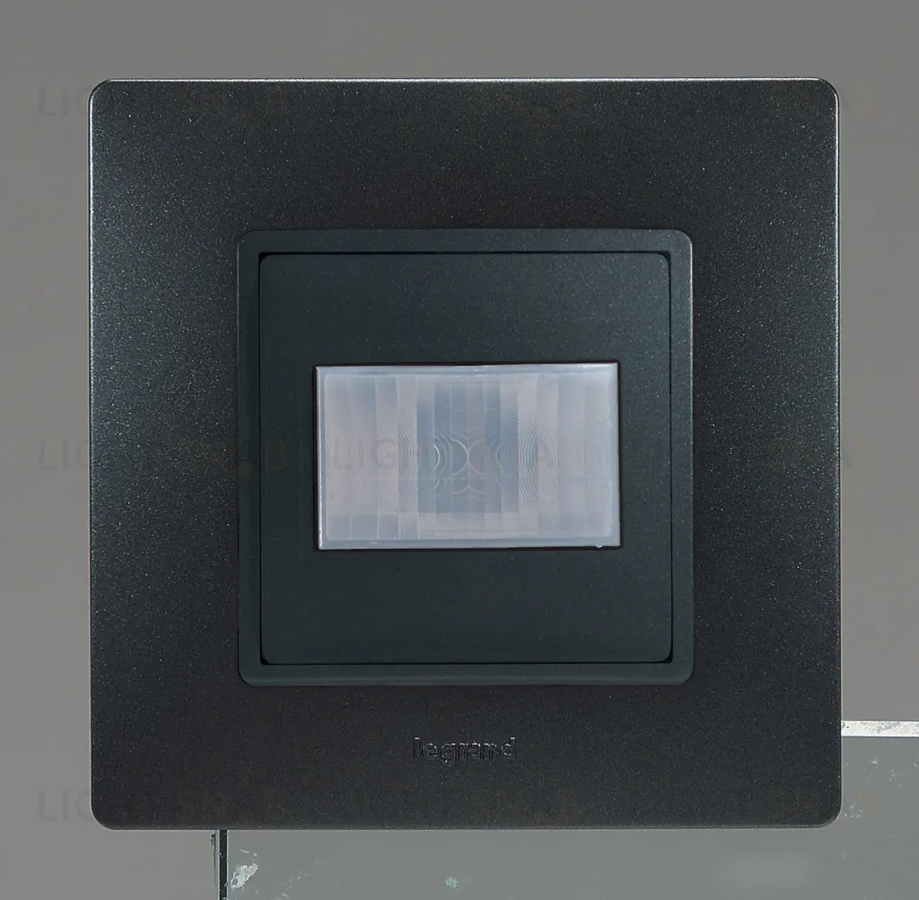 Датчик движения Legran Etika 400Вт без нейтрали (антрацит) 672617 672617