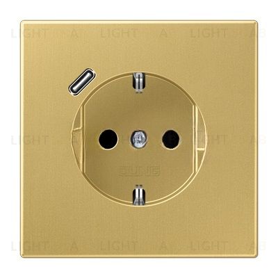 Розетка с заземлением + USB тип C, Jung 16А/250В латунь классик ME1520-18CC-L ME1520-18CC-L