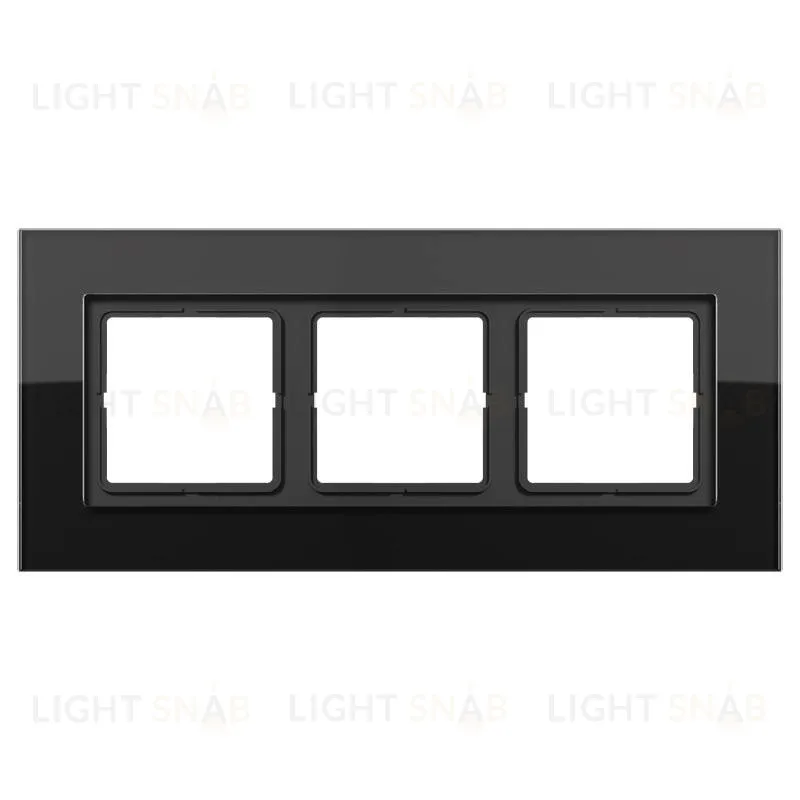 Рамка тройная Jung LS Plus черное стекло LSP983GLSW LSP983GLSW