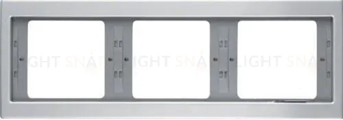 Рамка трехместная горизонтальная Berker K.5 алюминий 13737003 13737003