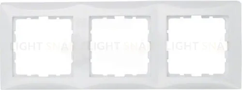 Рамка тройная Berker S.1 полярная белизна с блеском 10138989 10138989