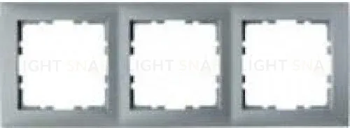 Рамка тройная Berker S.1 алюминий 10139939 10139939