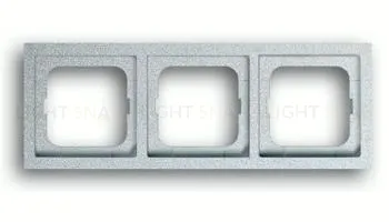Рамка тройная ABB Future Linear серебристо-алюминиевый 2CKA001754A4533 2CKA001754A4533