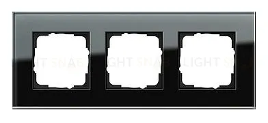 Рамка тройная Gira Esprit черное стекло 021305 021305