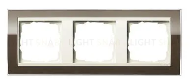 Рамка тройная Gira Event Clear коричневый-кремовый глянец 0213761 0213761