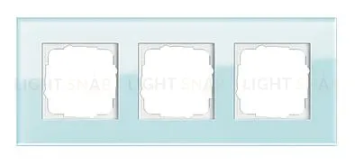 Рамка тройная Gira Esprit салатовое стекло 021318 021318
