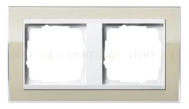 Рамка двойная Gira Event Clear песочный-белый глянец 0212773 0212773