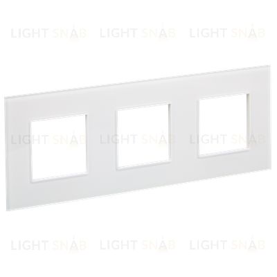 Рамка тройная IEK Skandy арктический белый стекло SK-M32-G-K01 SK-M32-G-K01