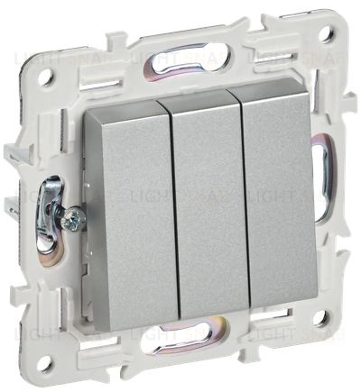 Выключатель трехклавишный 10А IEK Skandy серебряный SK-V30-0-10-K23 SK-V30-0-10-K23