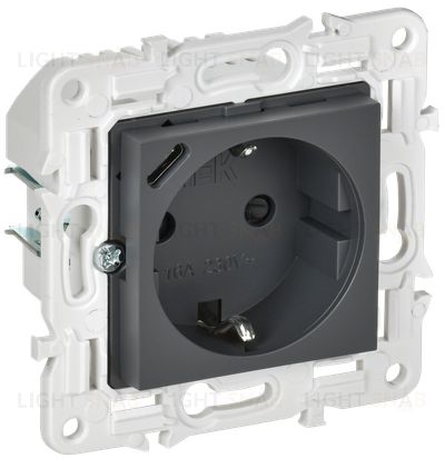 Розетка с заземлением с защитными шторками 16А с USB C 18Вт IEK Skandy титан SK-R14-16-U14-018-K48 SK-R14-16-U14-018-K48