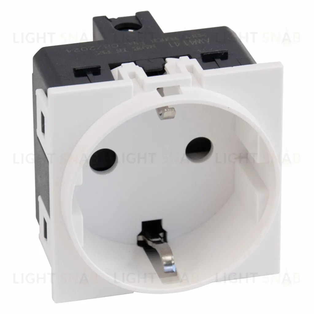 Розетка с заземлением с защитными шторками Meiton 16A/250В, автоматический зажим, белый матовый AW4141A+AW04 AW4141A + AW04