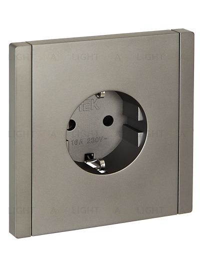 Розетка с заземлением с защитными шторками 16А IEK Forte&Piano нержавеющая сталь FP-R14-16-K46 FP-R14-16-K46