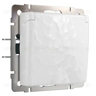 Розетка влагозащищенная с заземлением с защитной крышкой и шторками Werkel Hammer 10A/250В, винтовой зажим, белый a052021 a052021