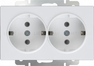Розетка двойная с заземлением Werkel 16A/250В, винтовой зажим, белый a051129 a051129