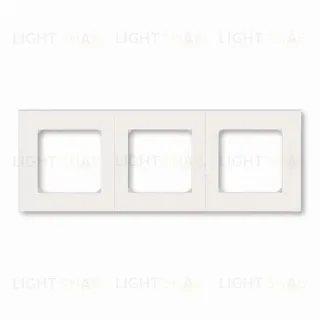 Рамка тройная ABB Levit жемчуг-ледяной 2CHH015030A6068 2CHH015030A6068