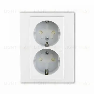 Розетка двойная с рамкой с заземлением и шторками ABB Levit, белый-ледяной 2CHH223457C6001 2CHH223457C6001