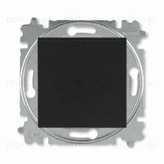 Выключатель одноклавишный перекрестный ABB Levit (из 3-х мест), 10А, антрацит-дымчатый чёрный 2CHH590745A6063 2CHH590745A6063