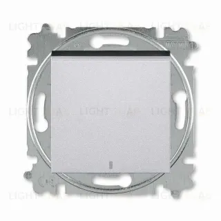 Переключатель одноклавишный с подсветкой ABB Levit (с 2-х мест) 10А, серебро-дымчатый чёрный 2CHH590646A6070 2CHH590646A6070