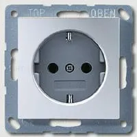 Розетка с заземлением с защитой от детей Jung 16А/250В A1520KIAL A1520KIAL