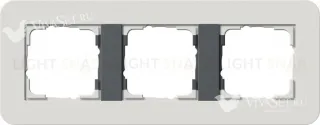 Рамка тройная Gira E3 светло-серый/антрацит 0213421 0213421