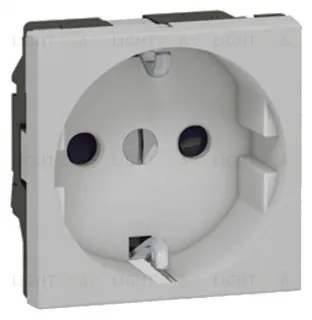 Розетка с заземлением со шторками с винтовыми зажимами Legrand Mosaic, алюминий 79213 79213