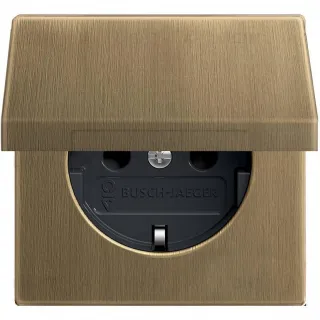 Розетка электрическая с зазамлением с крышкой ABB Dynasty (античная латунь) 2CKA002018A1515 2CKA002018A1515