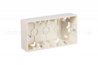 Коробка двойная для накладного монтажа Simon 15, слоновая кость 1590752-031 1590752-031